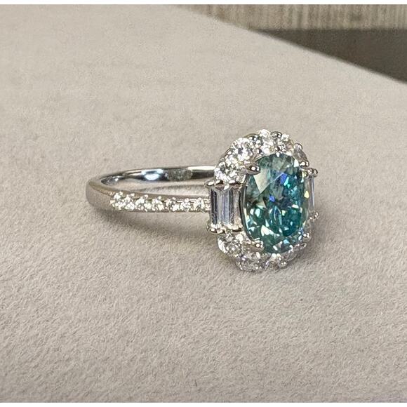NEW 75% WHT Gold, Aqua colored Moissanite Ring, SZ 9. - Picture 8 of 10